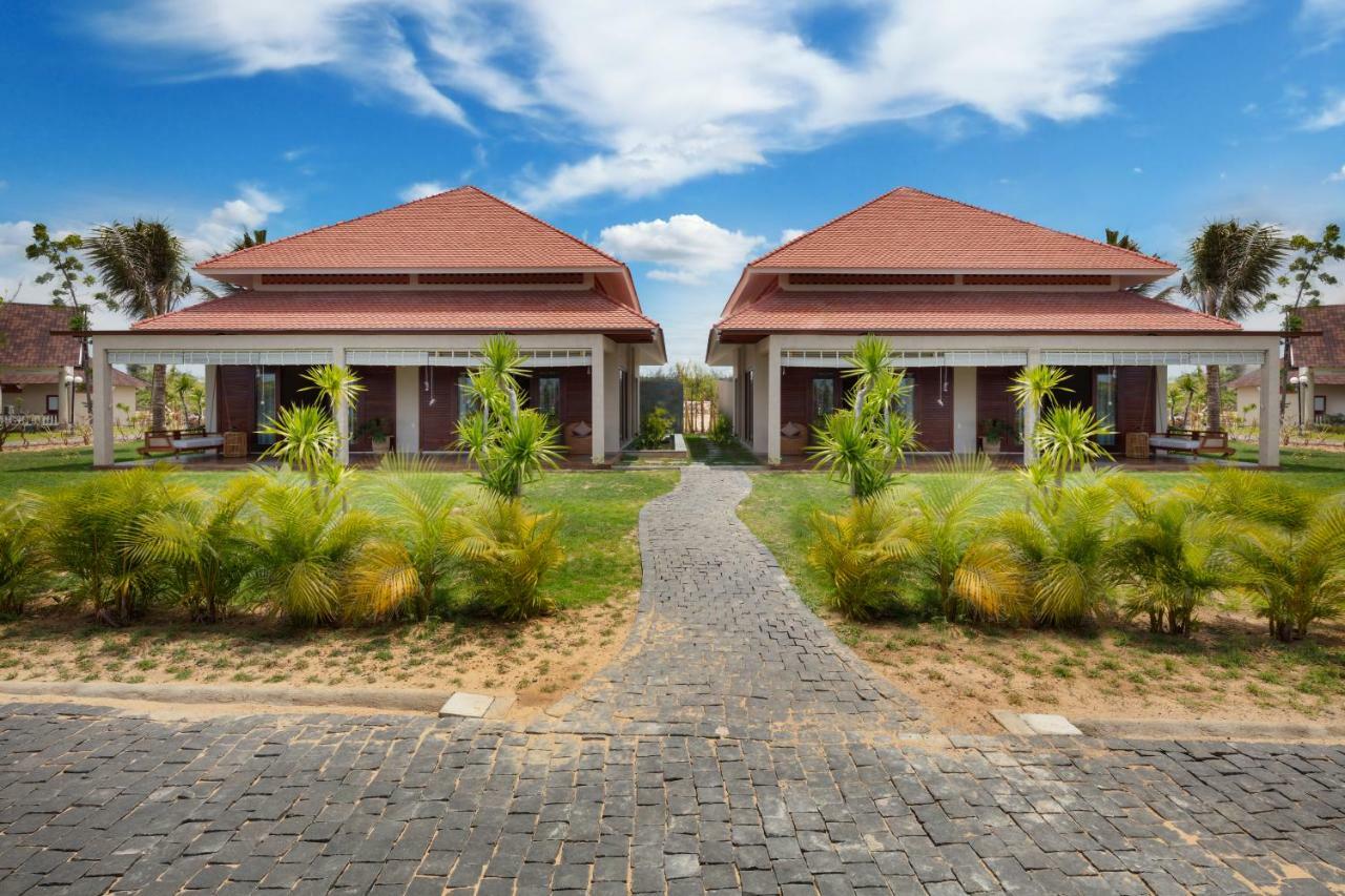 Sao Mai Beach Resort Туихоа Экстерьер фото